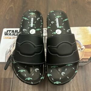 Star Wars Mandalorian Black Slides